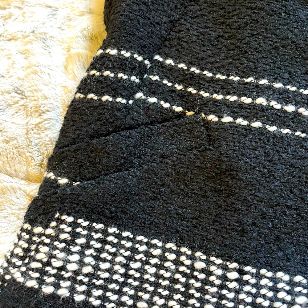 Love Token Jacket Black - image 8